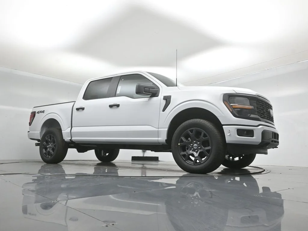 New 2026 Oxford White Ford STX image 3