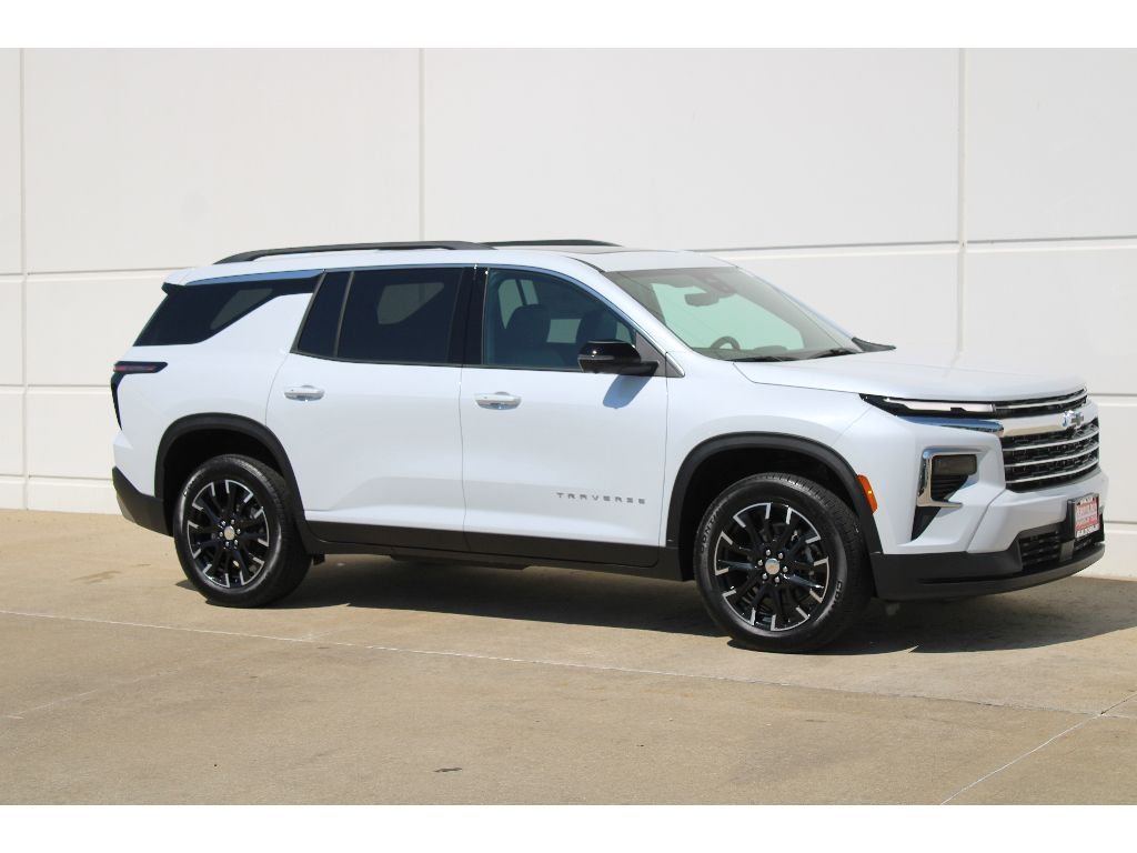 2026 Chevrolet Traverse LT - Photo 8