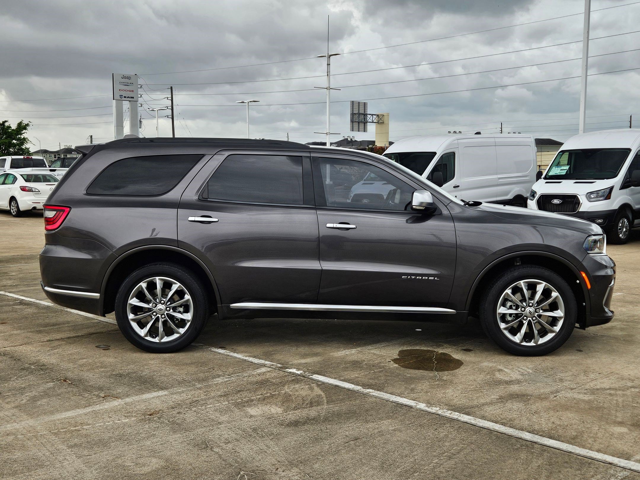 Vehicle Image 2