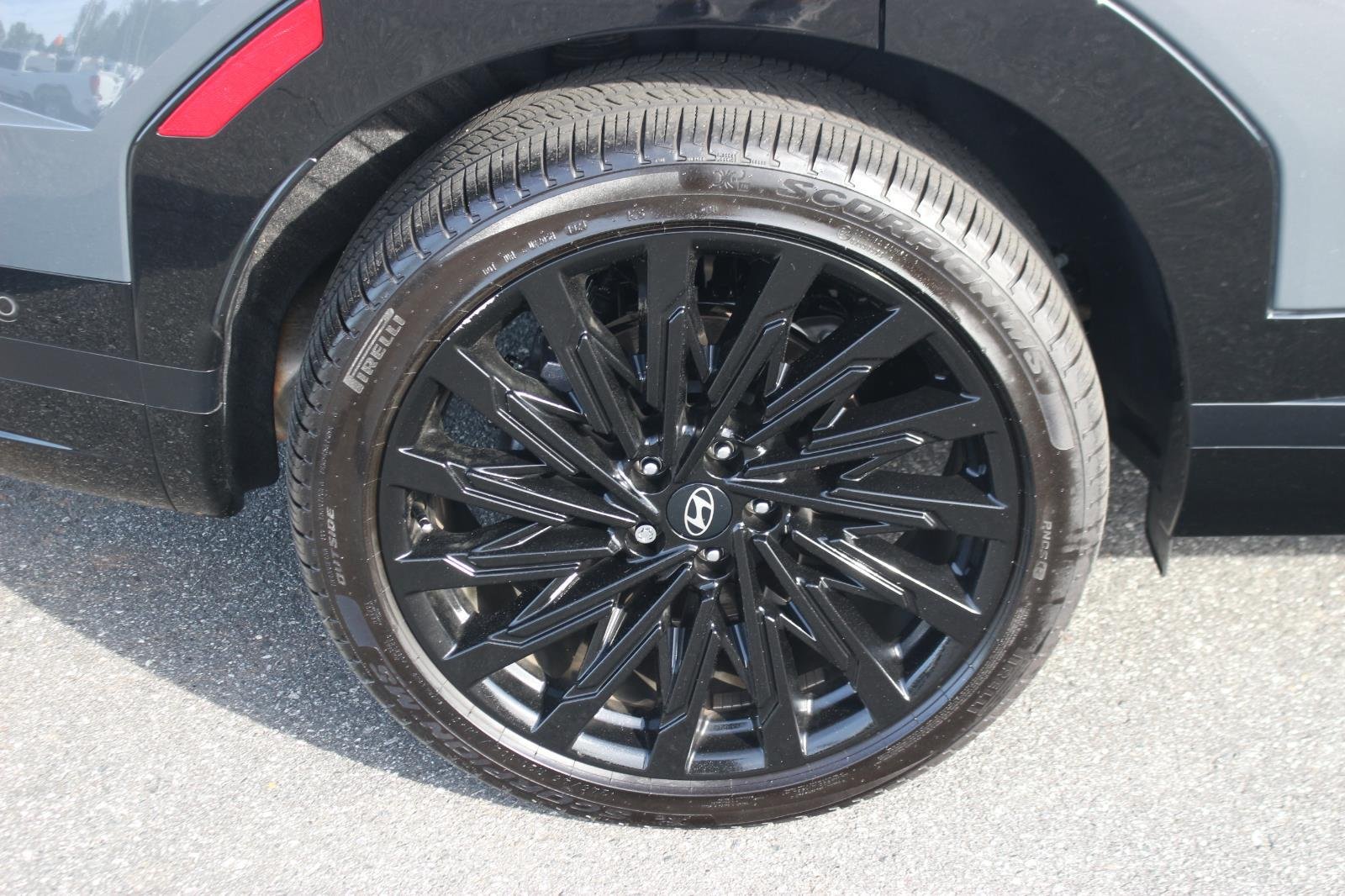 Used 2024 Ecotronic Gray Hyundai Calligraphy image 43