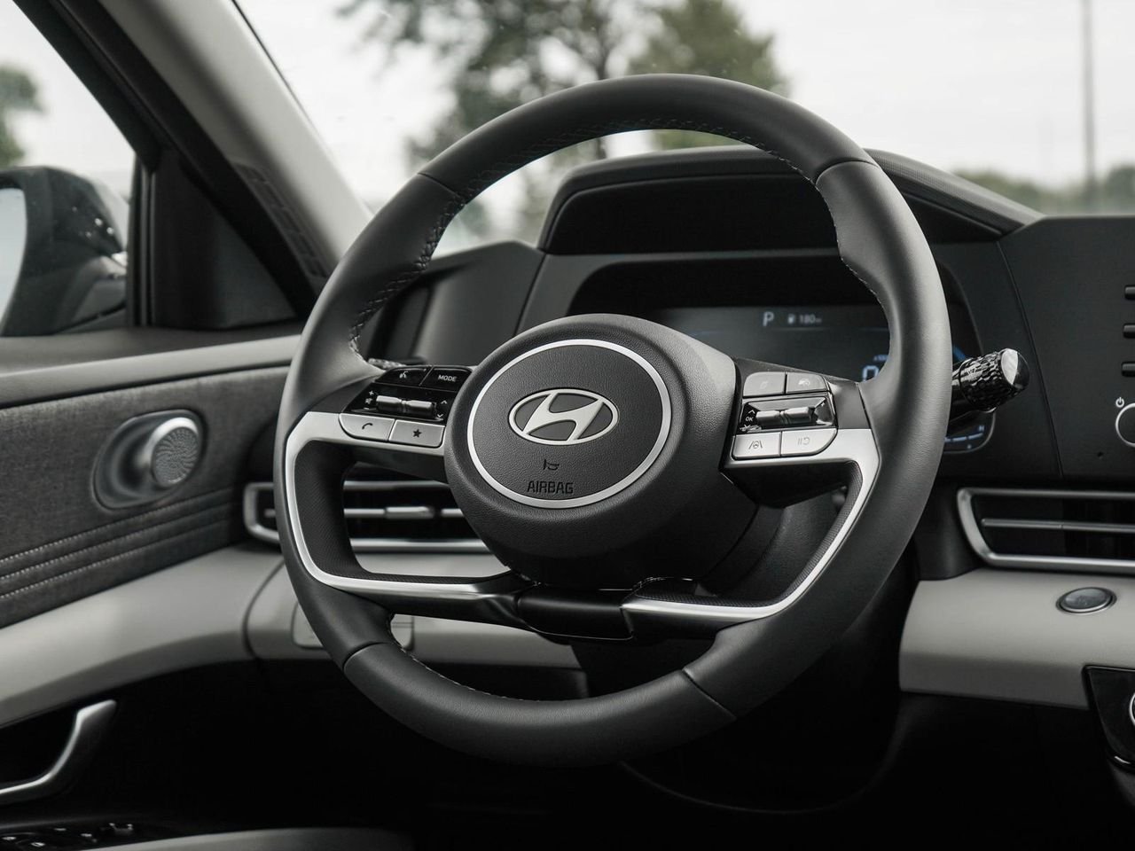 New 2026 Amazon Gray Hyundai SEL Sport Plus Sedan FWD image 36