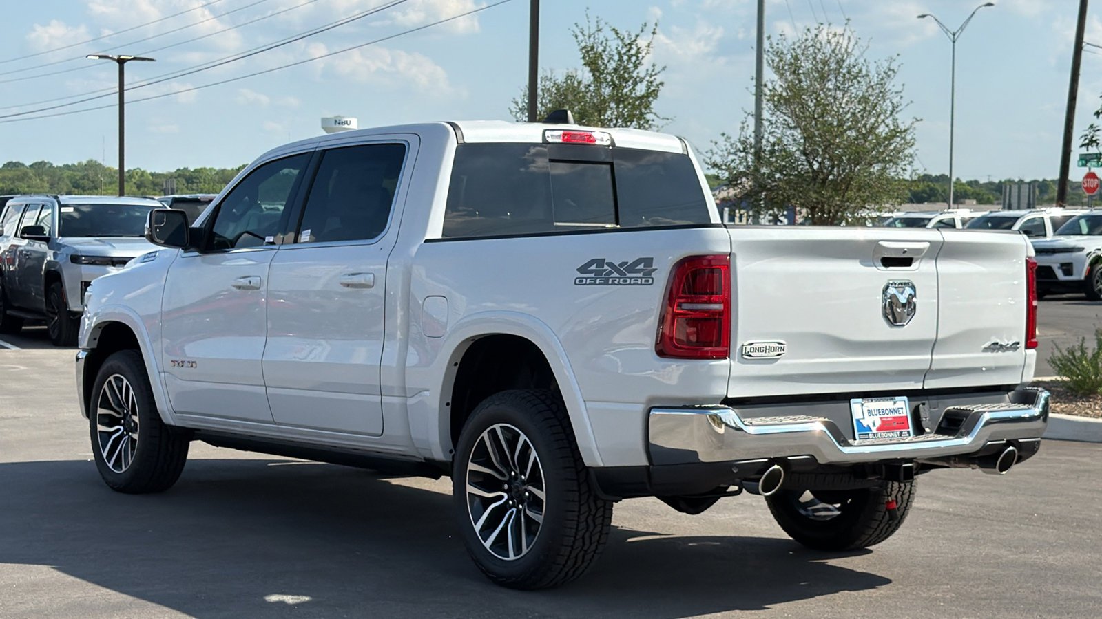 New 2026 Ivory White Tri-Coat Pearl-Coat Exterior Paint RAM Longhorn image 8