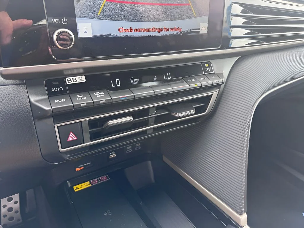Used 2025 Ice Cap Toyota SE image 25