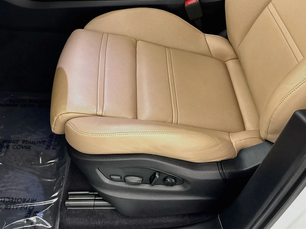 Used 2026 White Porsche Base image 20