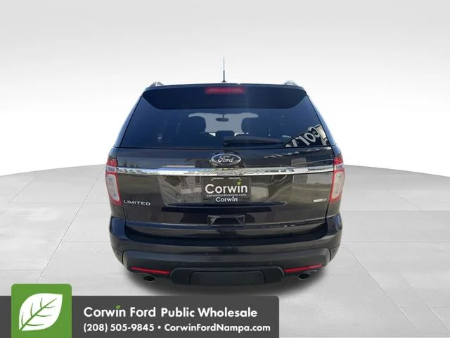 Used 2013 Black Ford Limited image 6
