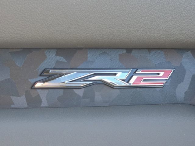 2025 Chevrolet Colorado ZR2 - Photo 14