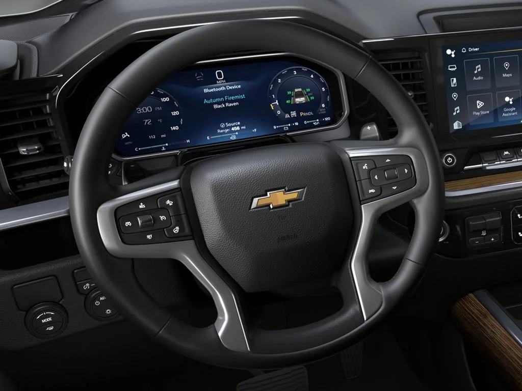 New 2026 Summit White Chevrolet LT image 8