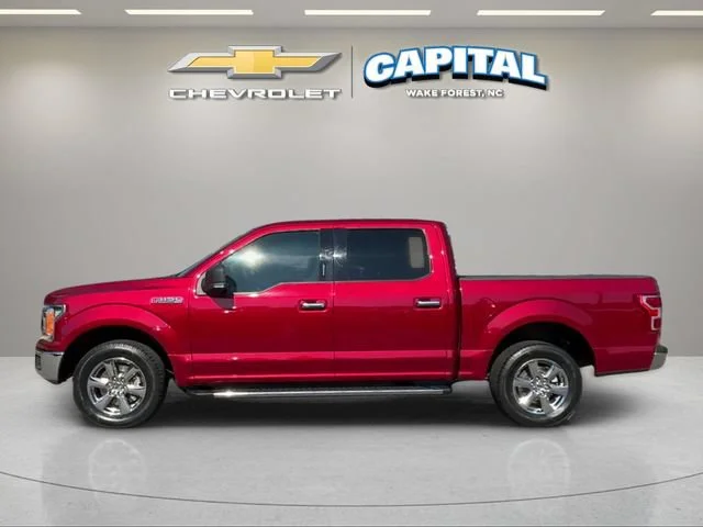 Used 2018 Red Ford XLT image 2