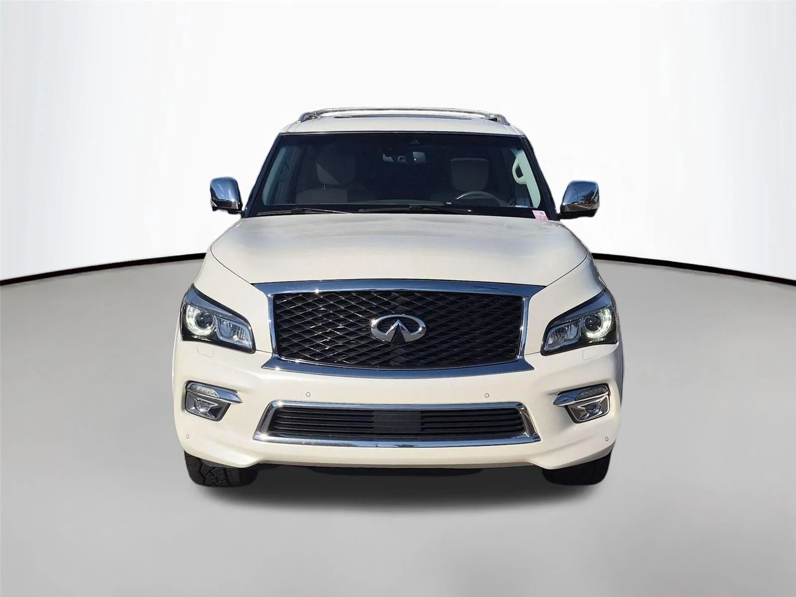 Used 2017 Majestic White INFINITI  image 8