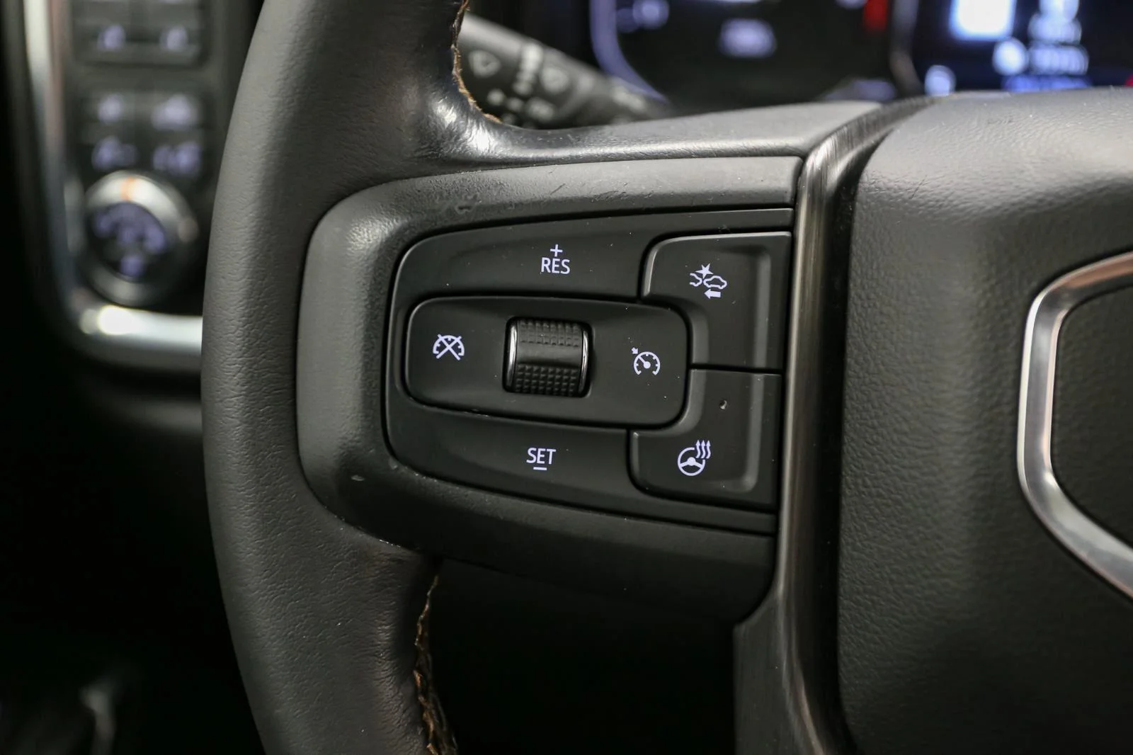 Used 2021 Brownstone Metallic GMC AT4 image 40