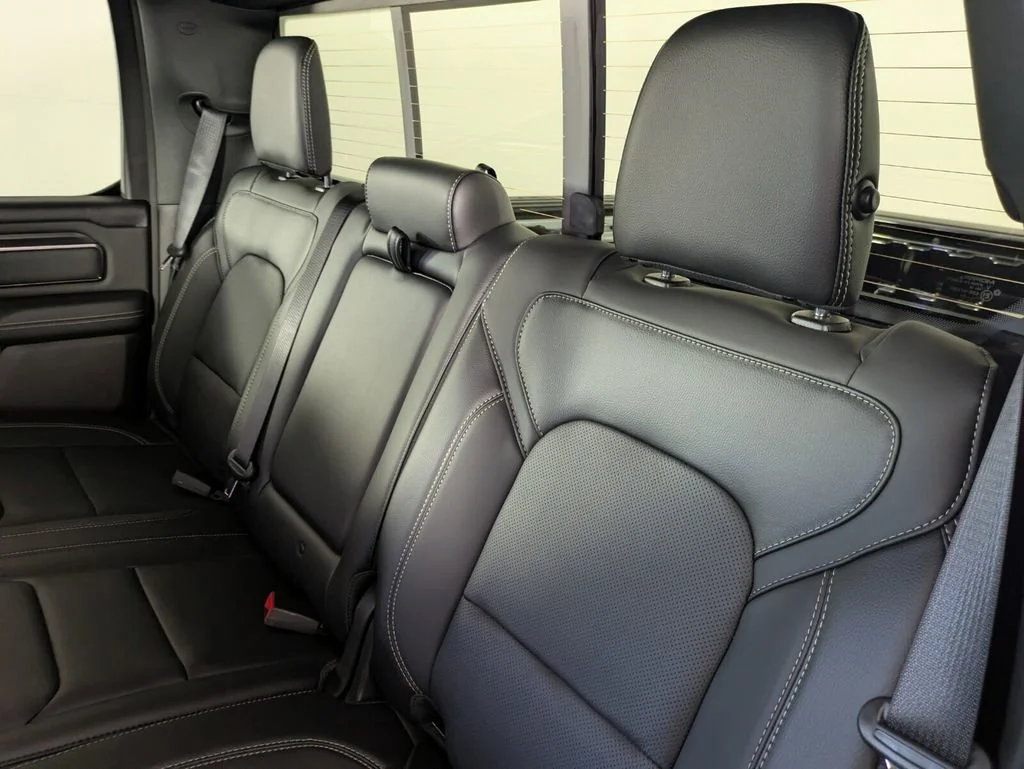 2026 RAM 1500 Rebel - Photo 15
