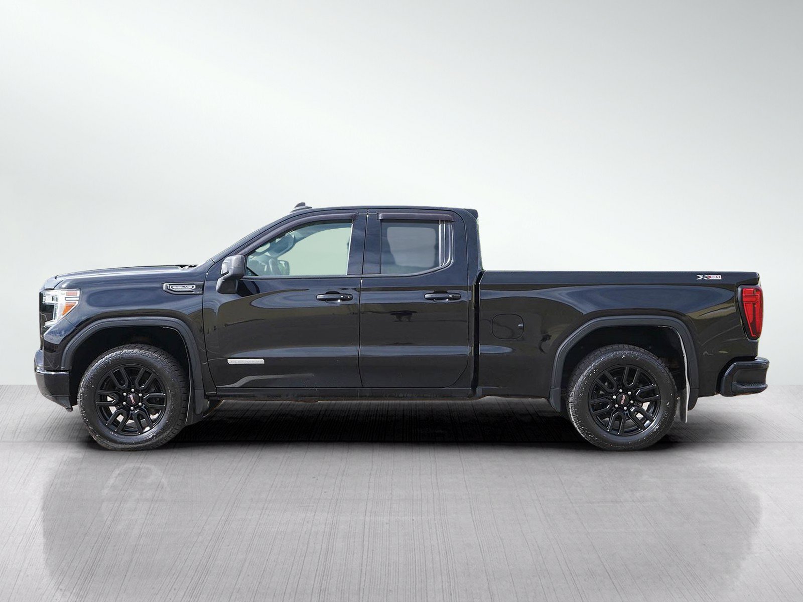 Used 2021 GMC Sierra 1500 Elevation with VIN 1GTR9CED9MZ357902 for sale in White Bear Lake, Minnesota