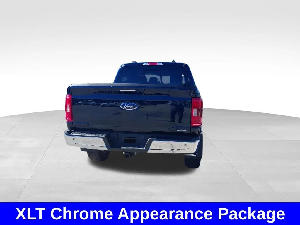 Used 2023 Blue Ford XLT image 5