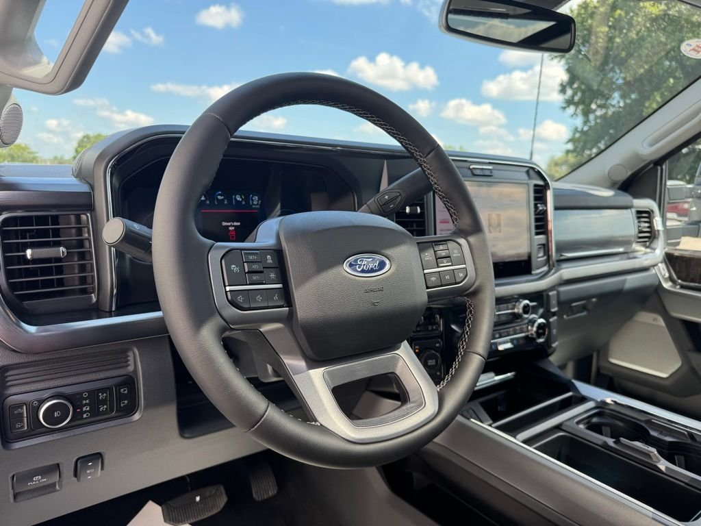 2025 Ford F-250 Super Duty Lariat - Photo 13