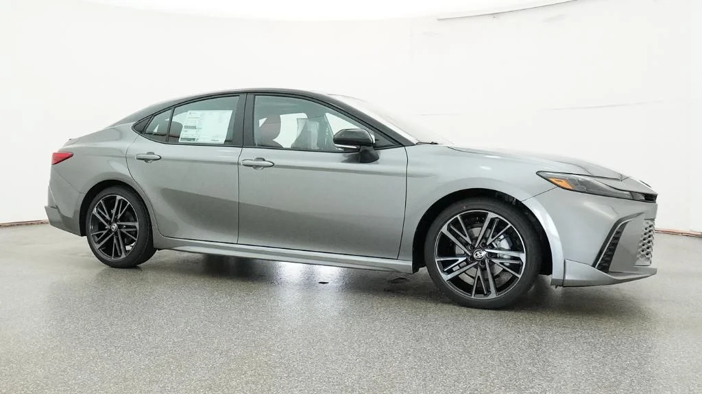 New 2026 Heavy Metal with Midnight Black Metallic roof Toyota XSE image 11