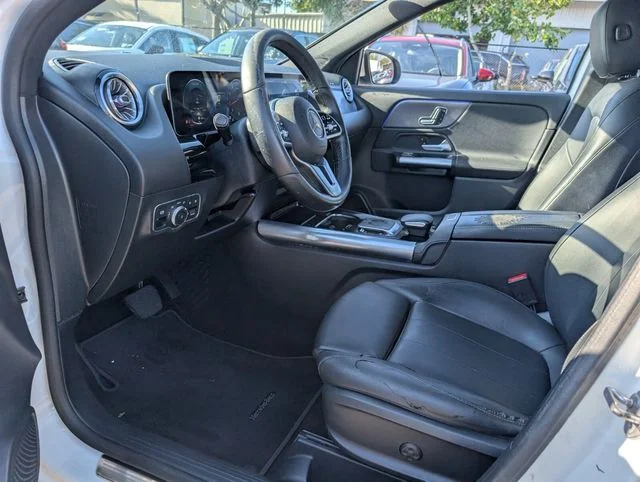 Used 2021 Black Mercedes-Benz GLA 250 image 11
