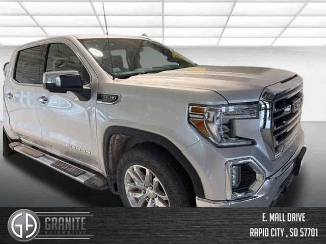 2022 GMC Sierra 4WD Crew Cab Short Box SLT's photo
