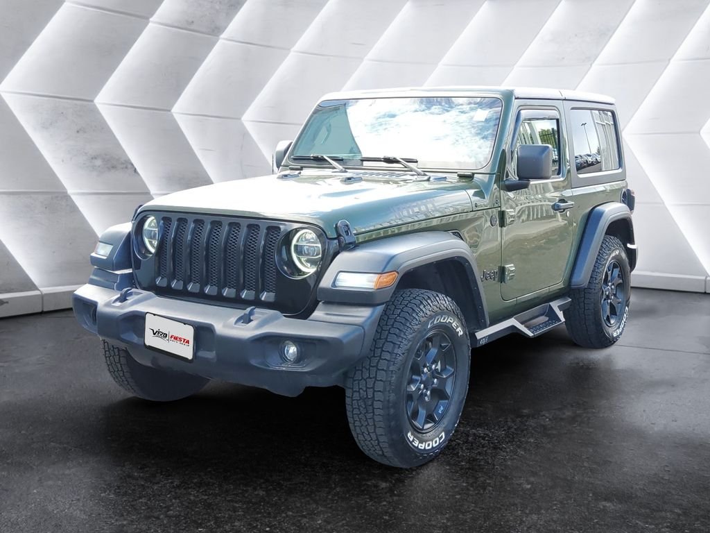 Used 2020 Green Jeep Sport image 3