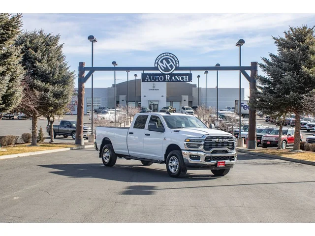 2026 RAM 3500 Tradesman 4X4 Crew Cab LWB's photo