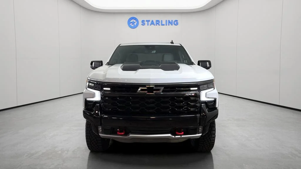 Used 2025 Summit White Chevrolet ZR2 image 16