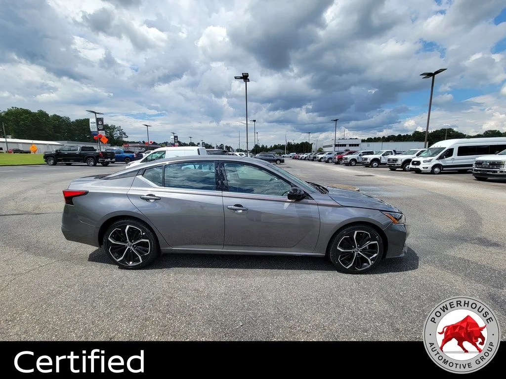 Used 2024 Gray Nissan 2.5 SR image 6