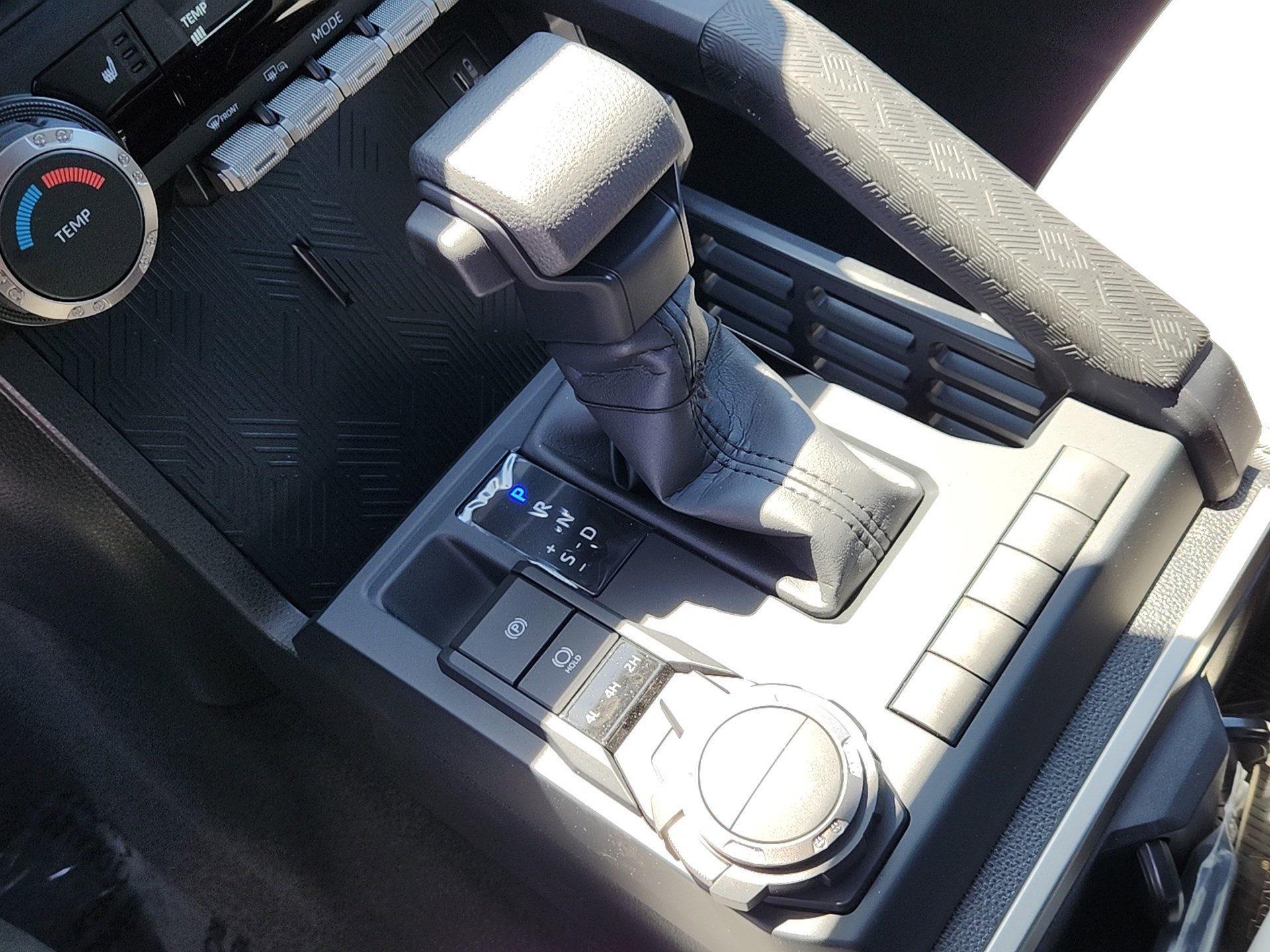 New 2026 Ice Cap Toyota  SR5 image 16