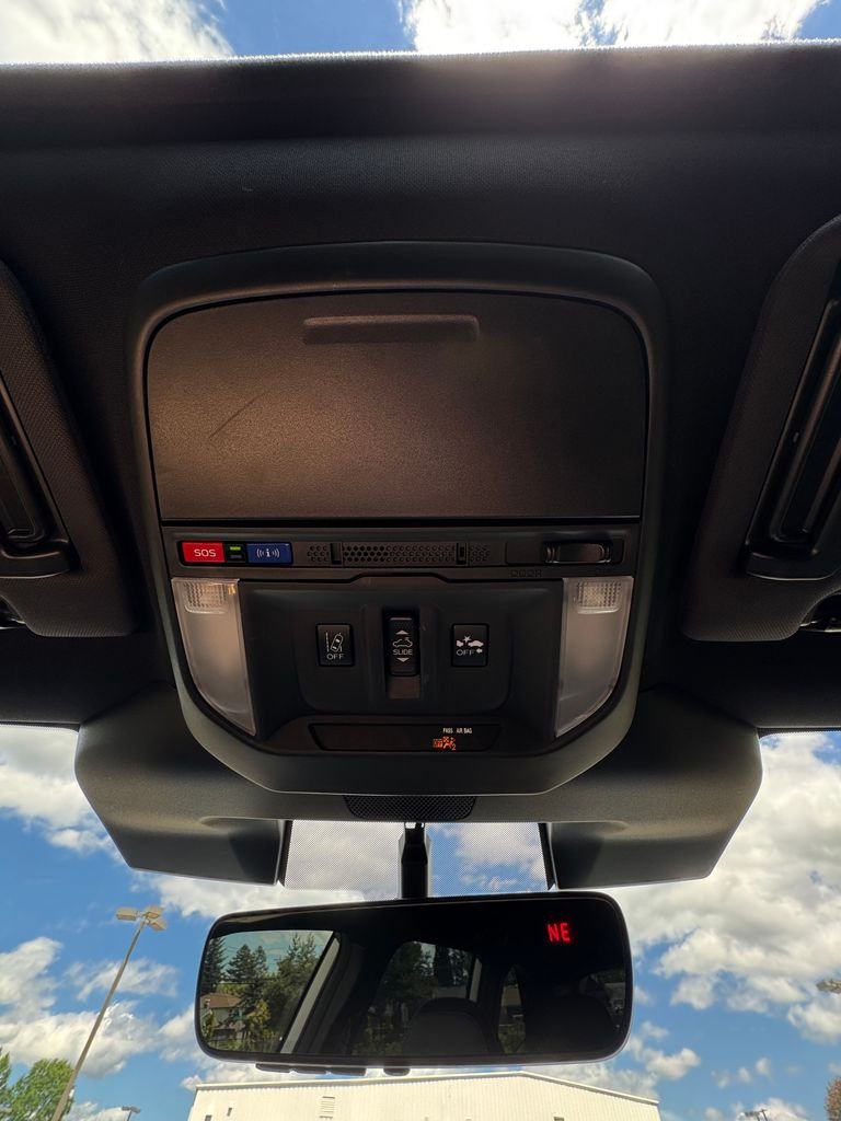 Used 2023 Crystal White Pearl Subaru Wilderness image 20