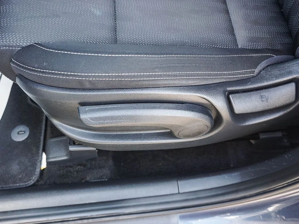 Certified Used 2020 Blue Kia LX image 20