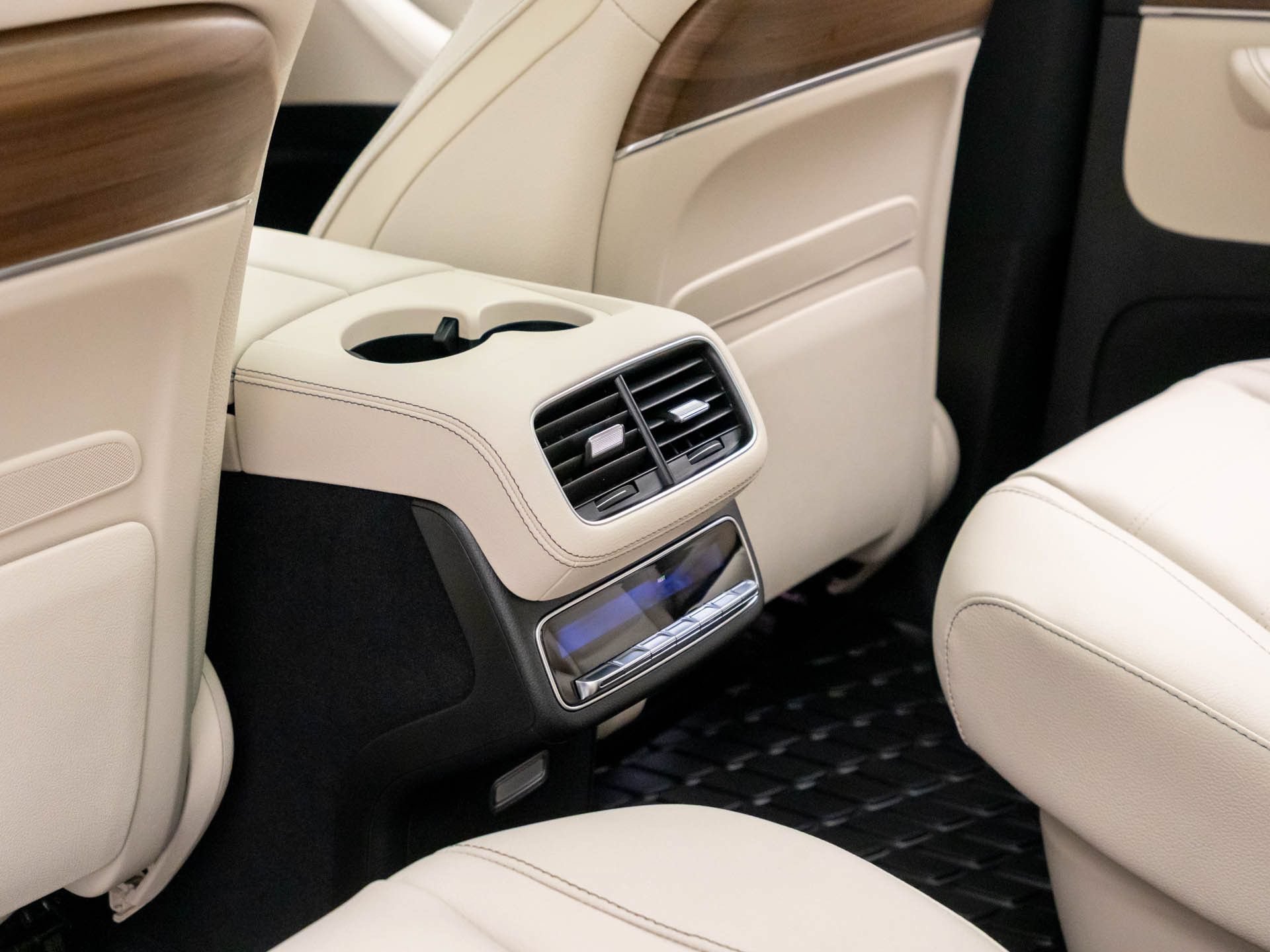New 2026 Twilight Blue Metallic Mercedes-Benz GLS 580 image 62