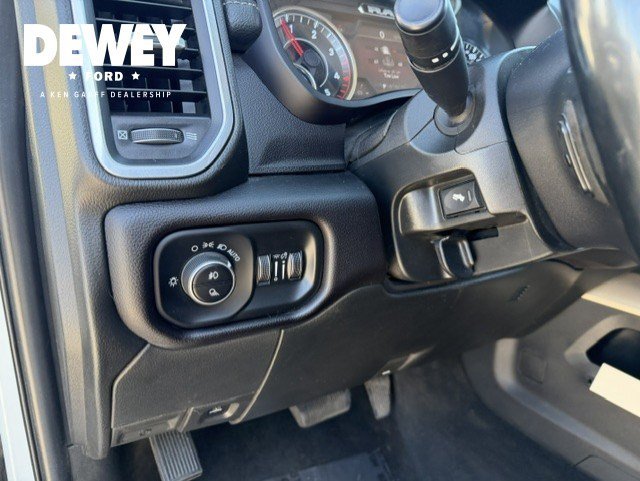 Used 2023 Pearl White Ram Laramie image 11