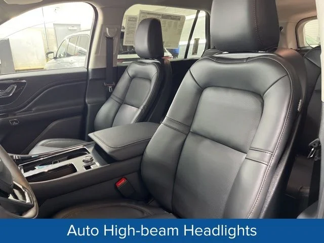 New 2026 Whisper Blue Metallic Clearcoat Lincoln Premiere® image 20