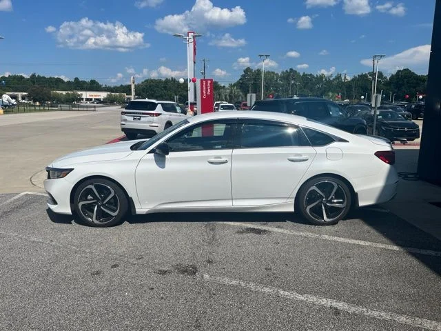 Used 2022 White Honda Sport image 2