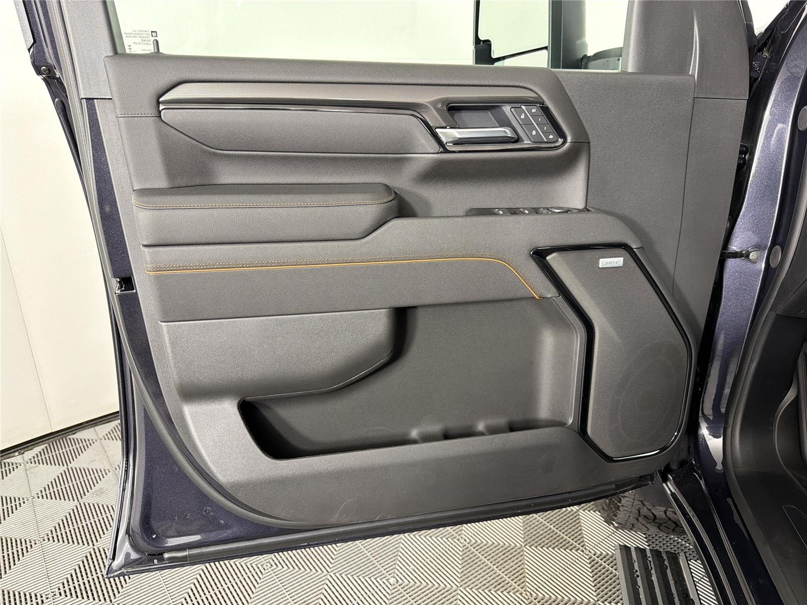 2026 GMC Sierra 2500HD AT4 - Photo 9