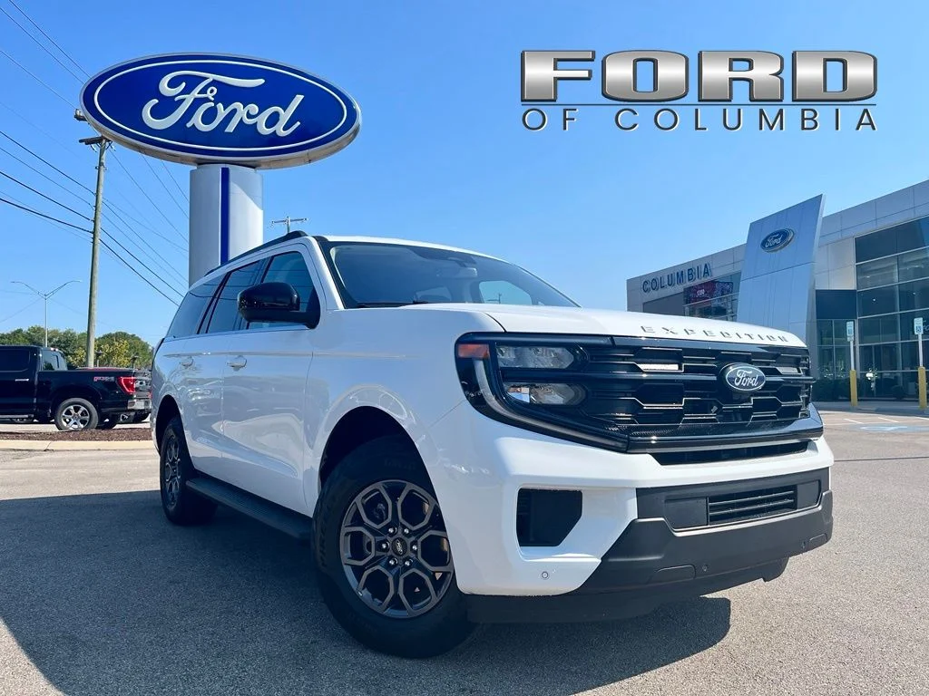 Used 2025 White Ford Active image 1