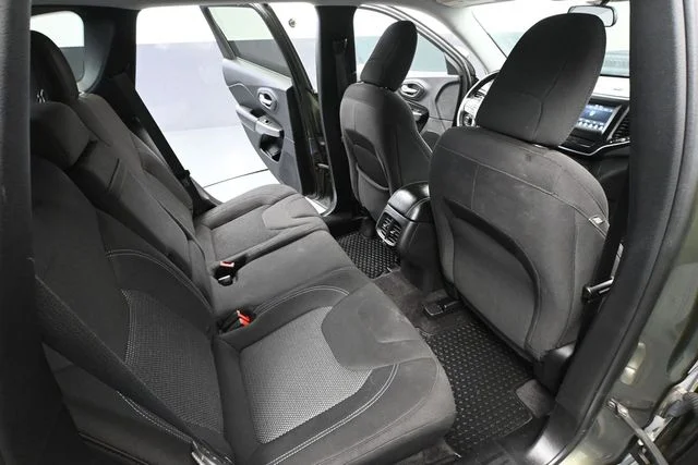 2019 Jeep Cherokee Latitude - Photo 39