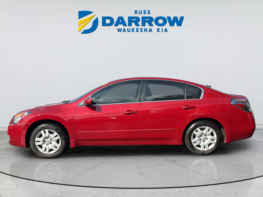 Used 2009 Red Nissan 2.5 S image 2