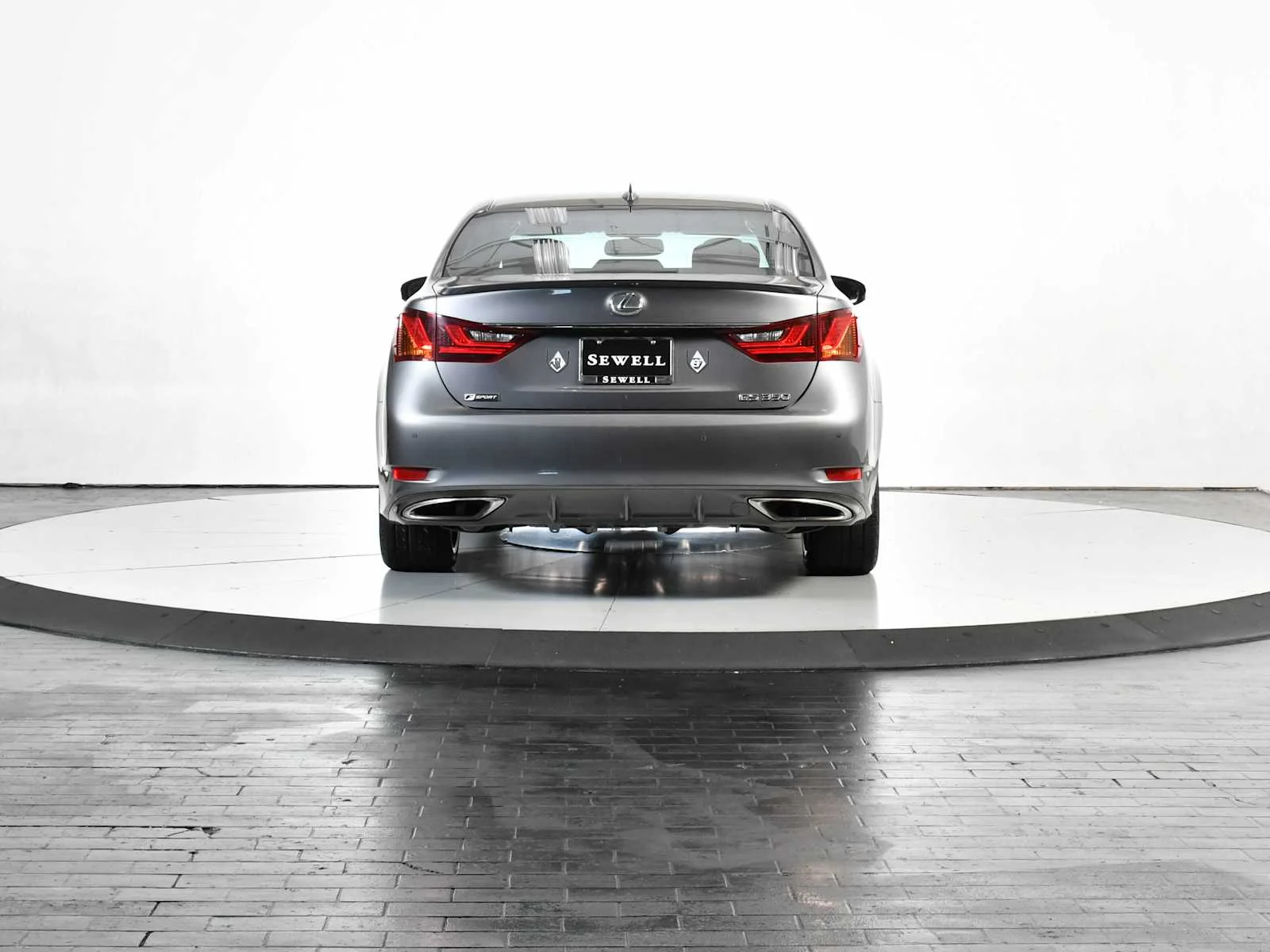 Used 2015 Nebula Gray Pearl Lexus  image 4
