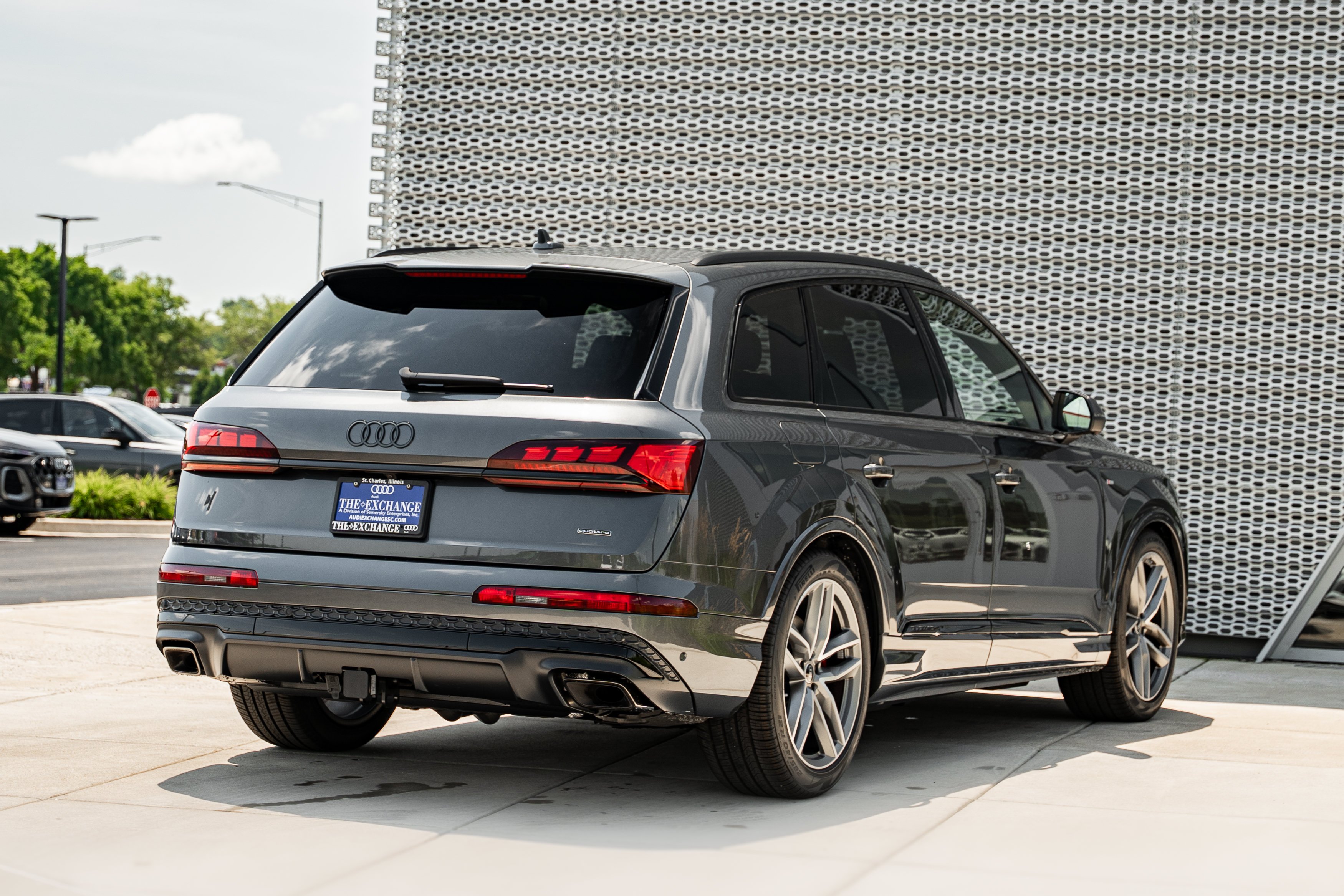 New 2026 Daytona Gray Audi S line Prestige image 4