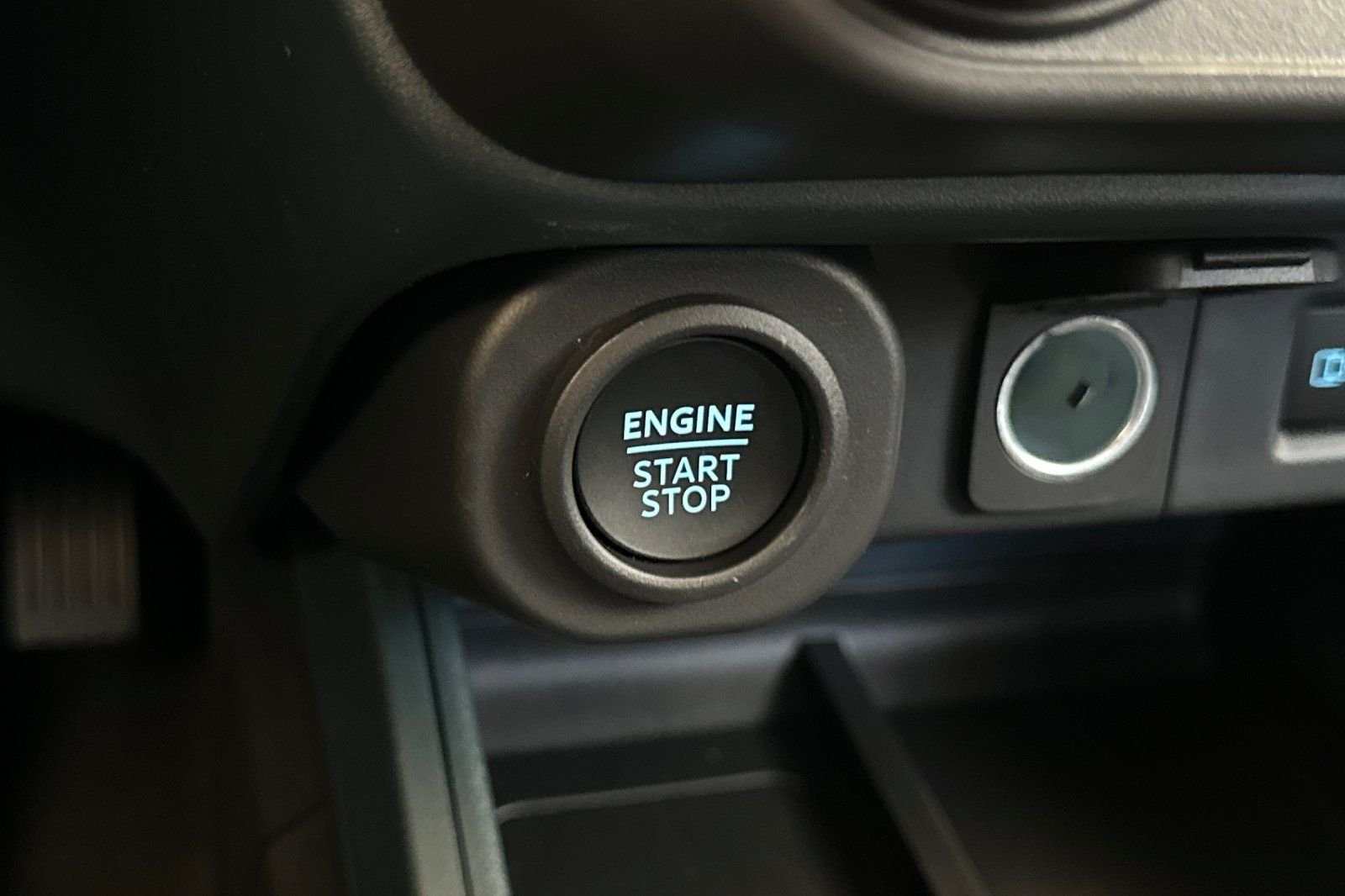 New 2026 White Ford Lariat image 20