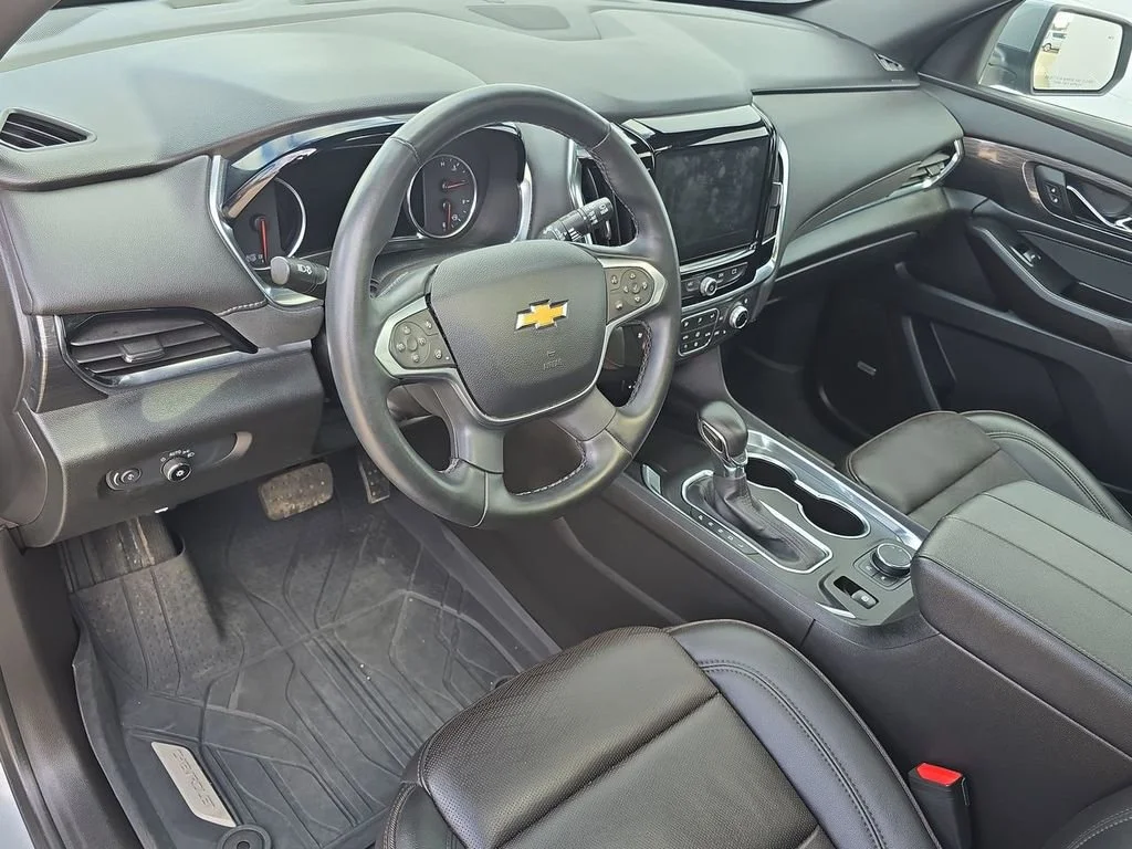 Certified Used 2023 Sterling Gray Metallic Chevrolet High Country image 10