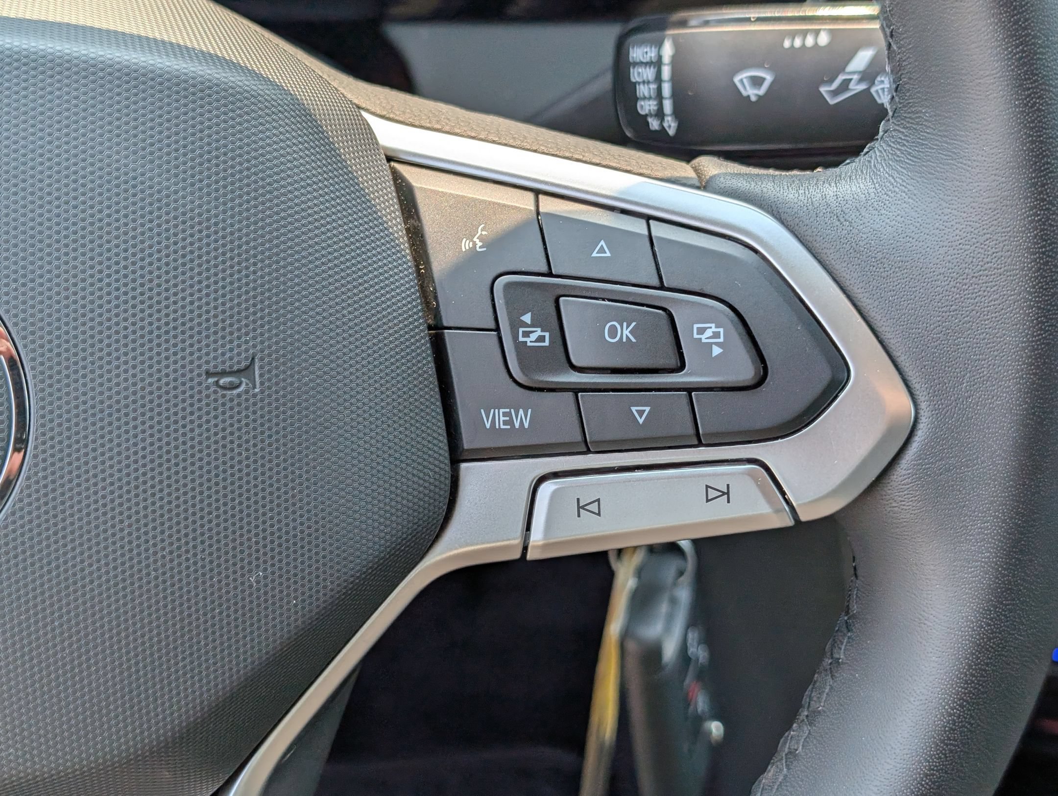 Used 2026 Platinum Gray Metallic Volkswagen S image 18