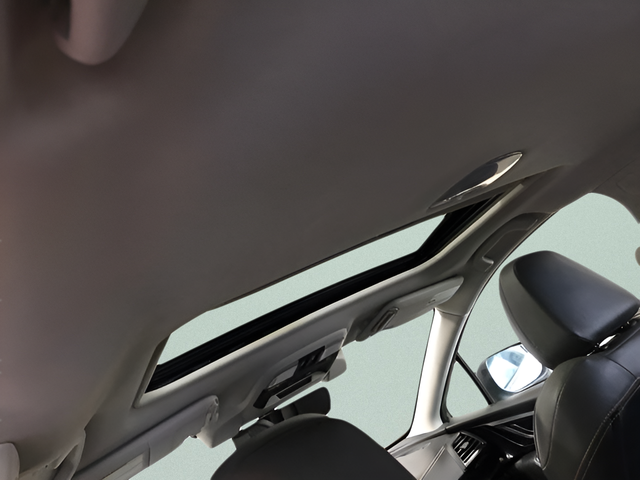 Used 2021 Silver Subaru Sport image 13