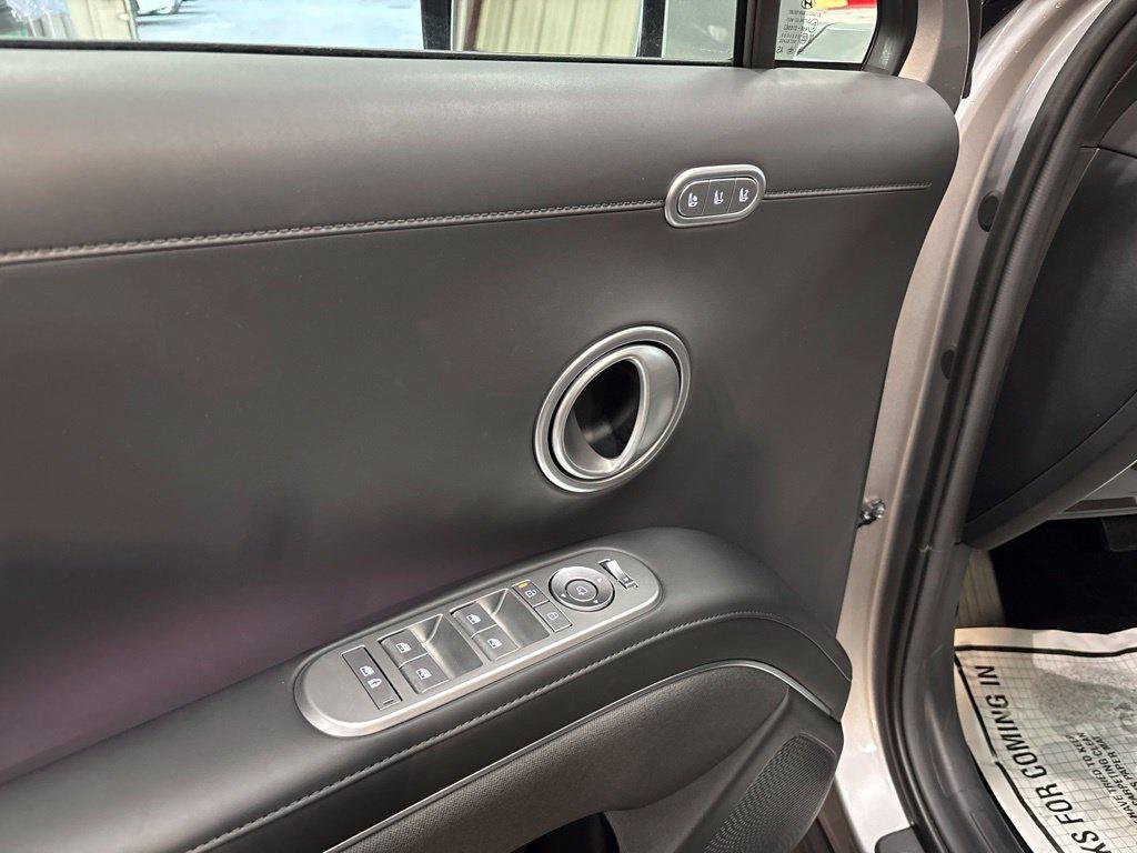 New 2026 Silver Hyundai Calligraphy AWD image 28