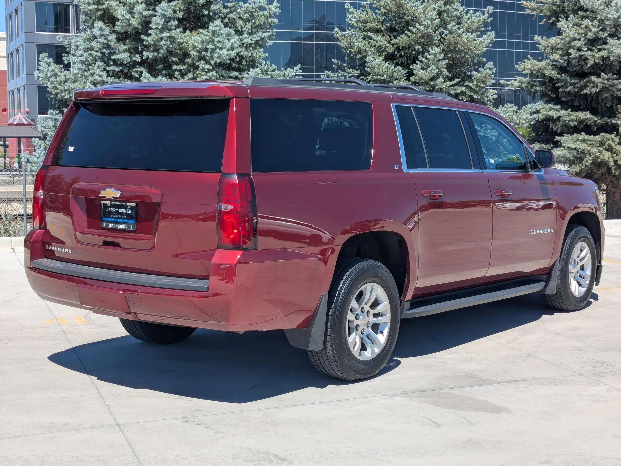 Used 2017 Siren Red Tintcoat Chevrolet LT image 5