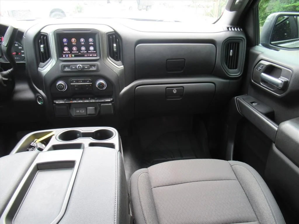 Used 2024 Gray Chevrolet Custom image 13