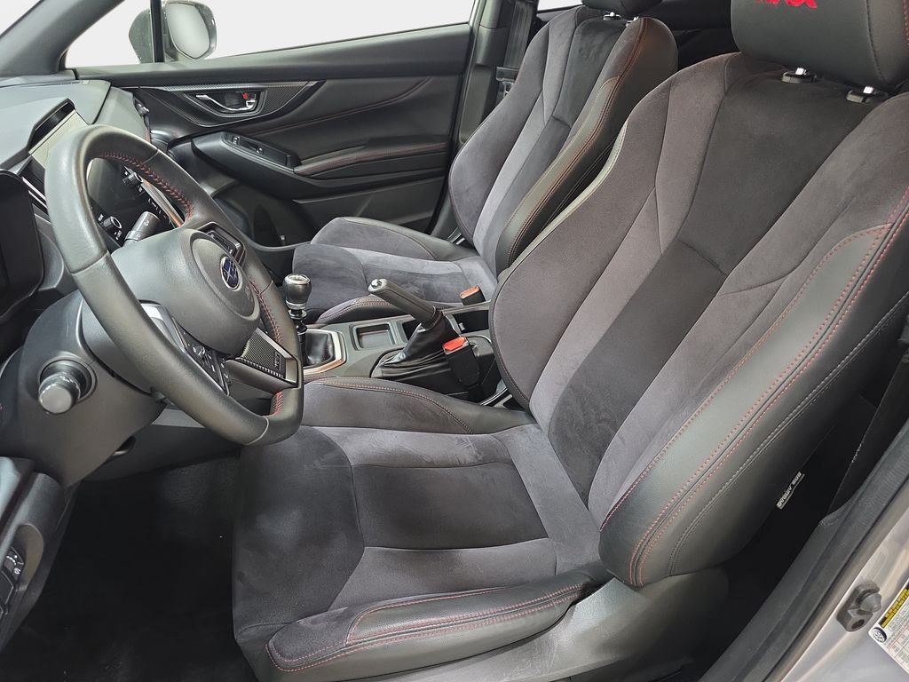 Used 2022 Silver Subaru Limited image 13