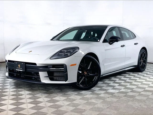 2026 Porsche Panamera