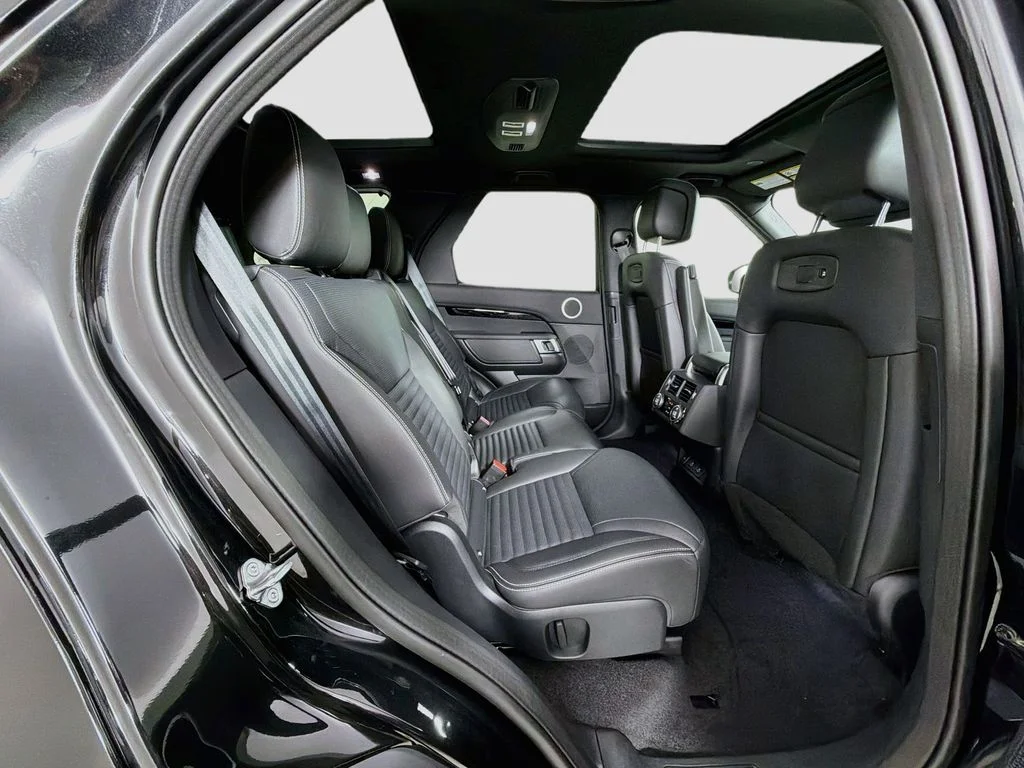 Certified Used 2025 Black Land Rover S image 30