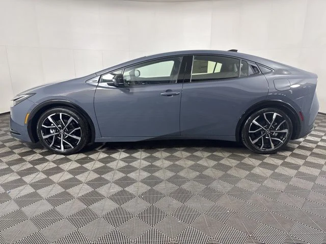 New 2026 Guardian Gray Toyota  XSE Premium image 7