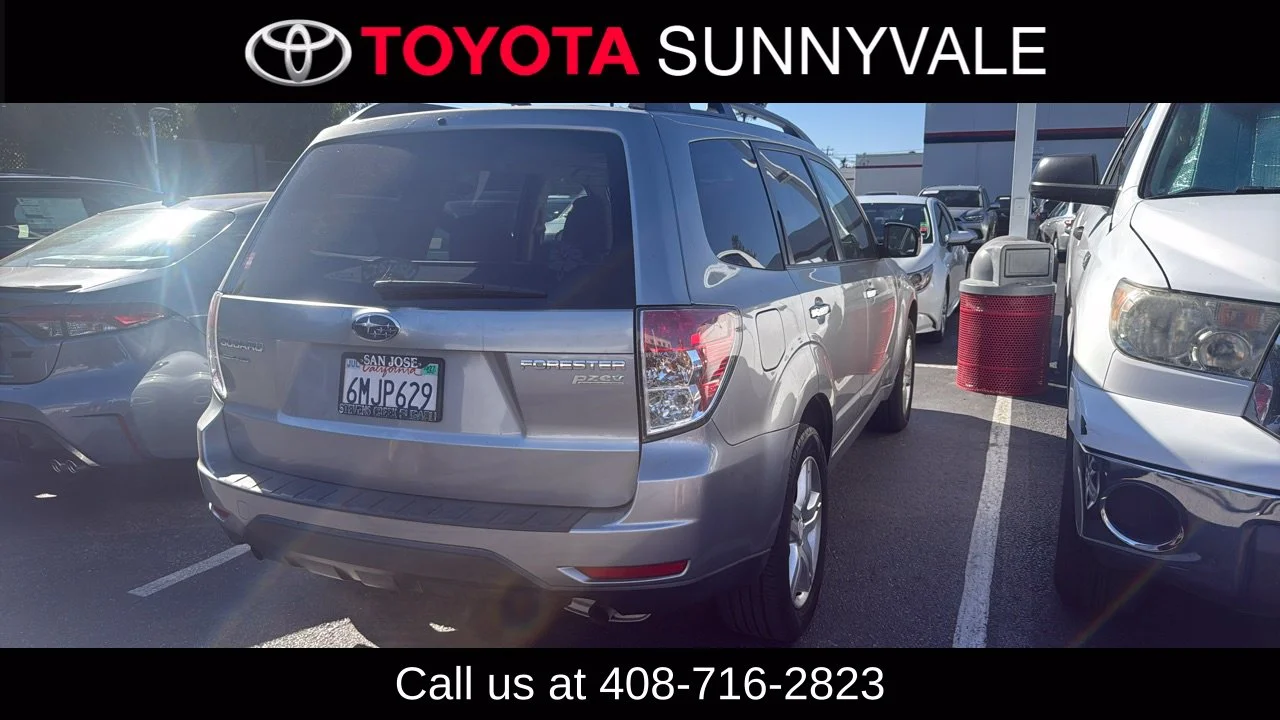 Used 2010 Silver Subaru 2.5X image 2